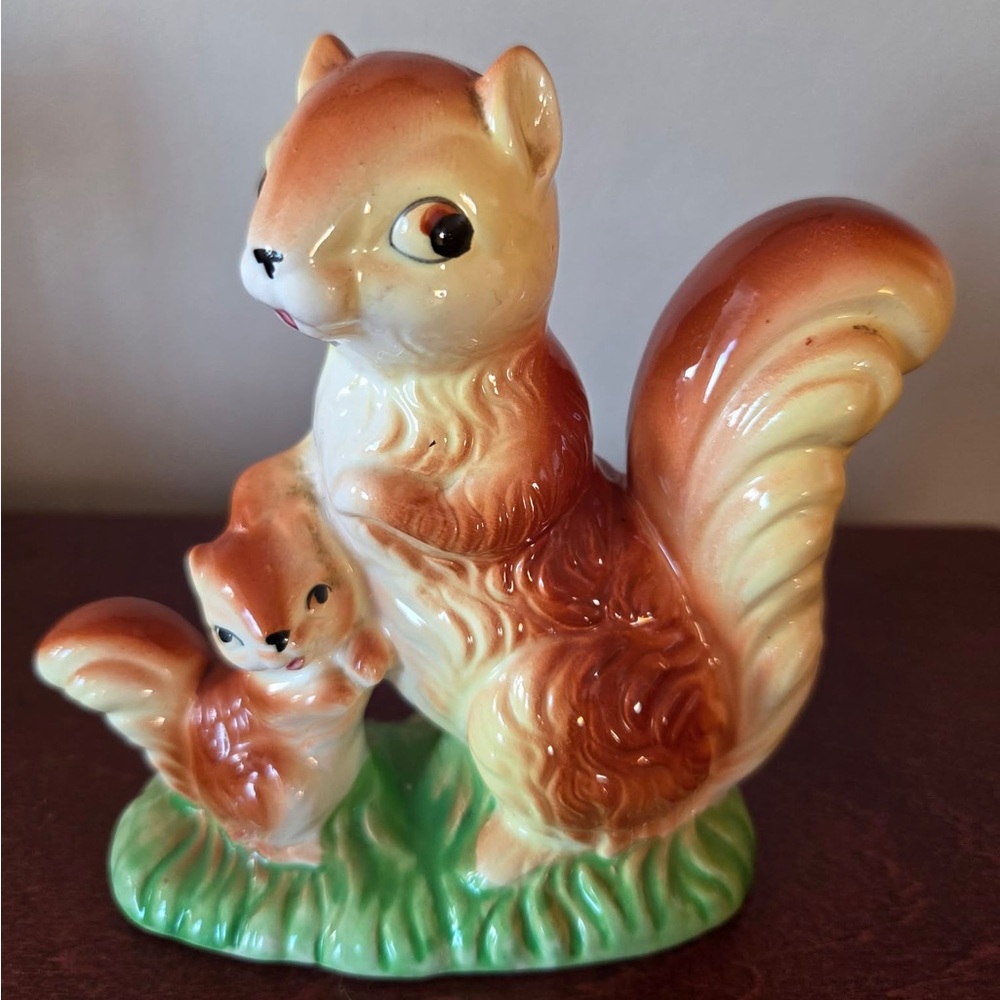 Vintage ceramic mother squirrel and baby
